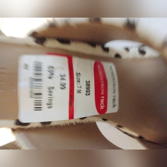 Crevo genuine calf hair Sandals. - Picture 5 of 5